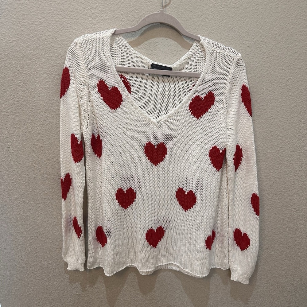 Wooden Ships Open Knit Heart Sweater S/M White Red Beach Coastal Boho Relaxed‎